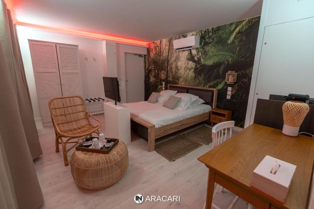Aracari Hotel Villars-les-Dombes Buitenkant foto